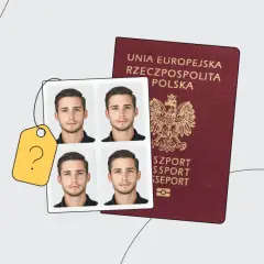 Zastanawiasz się, ile kosztuje zdjęcie do paszportu? Obok polskiego paszportu widać cztery identyczne zdjęcia twarzy i żółtą metkę z pytajnikiem.