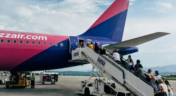 Jaki bagaż podręczny można zabrać do samolotu Wizz Air, aby uniknąć opłat?