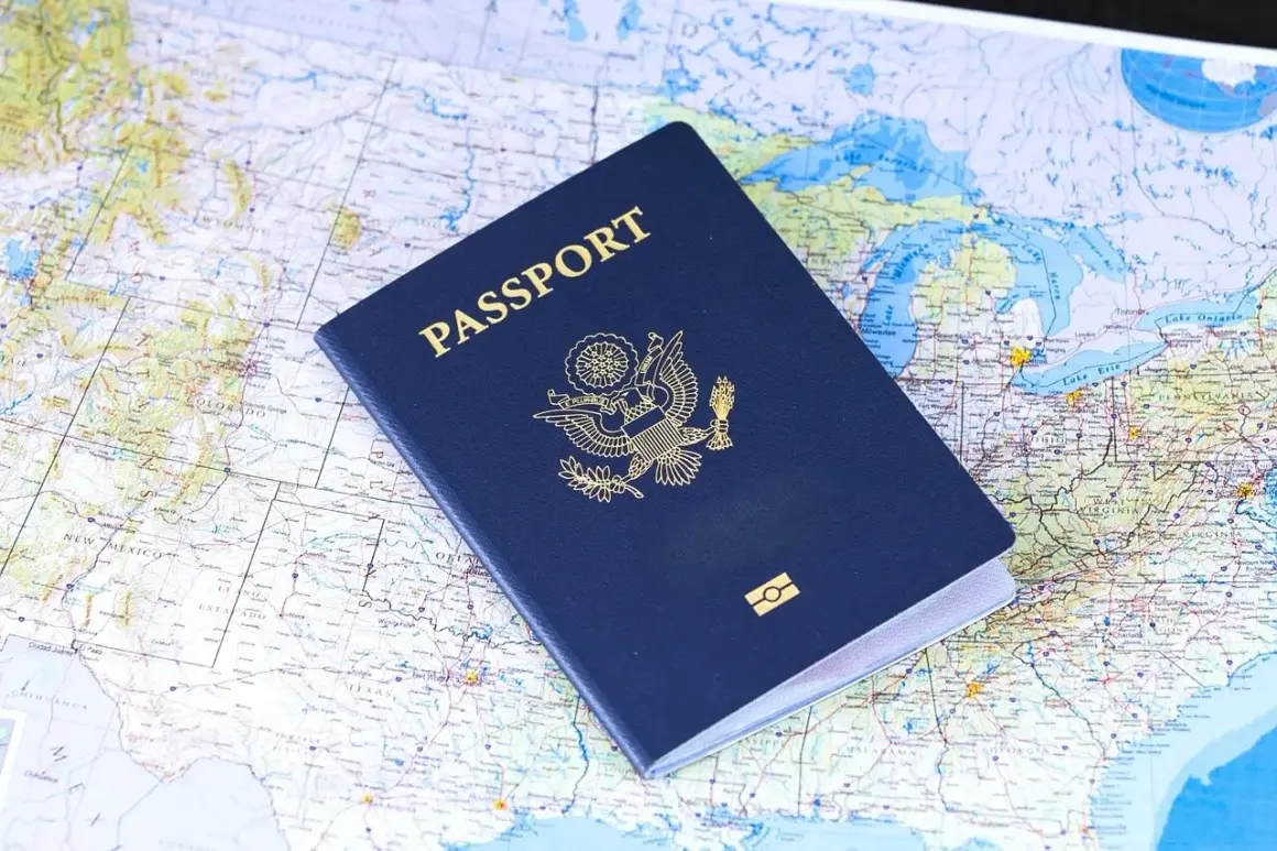 Paszport USA leży na mapie Ameryki Północnej. Do jakich krajów trzeba mieć paszport?