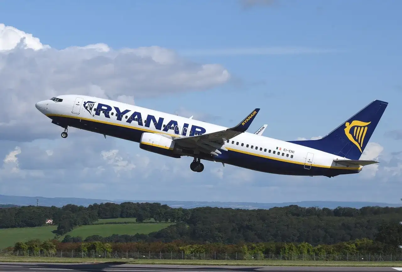 Ubezpieczenie podróżne w Ryanairze - co obejmuje i kiedy się opłaca